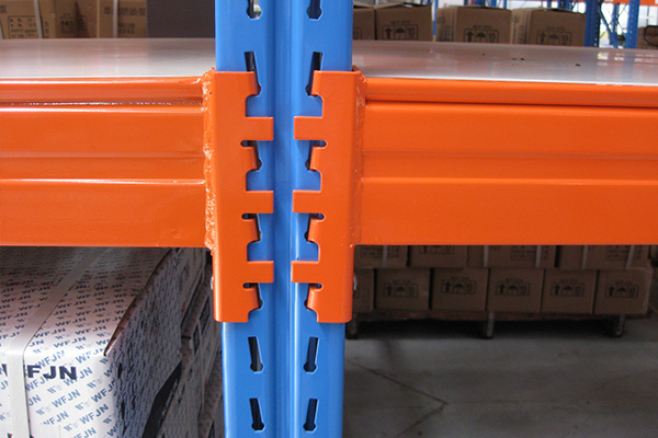 Why pallet racking is blue and orange